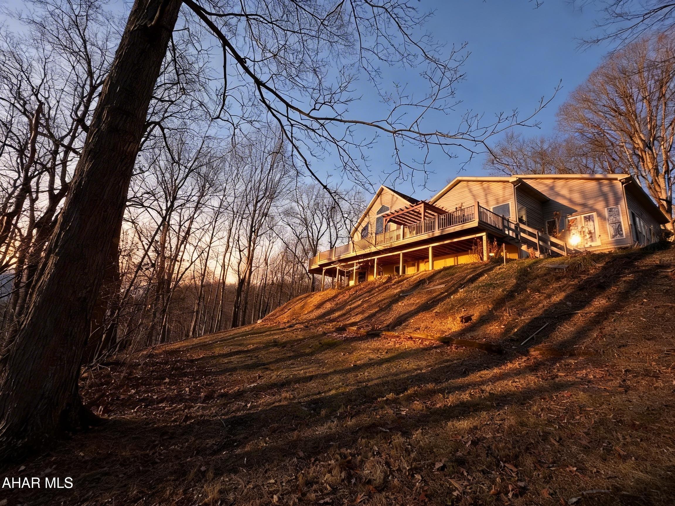 330 Dale Road Mount Union, PA 17066 - Photo 2 of 70