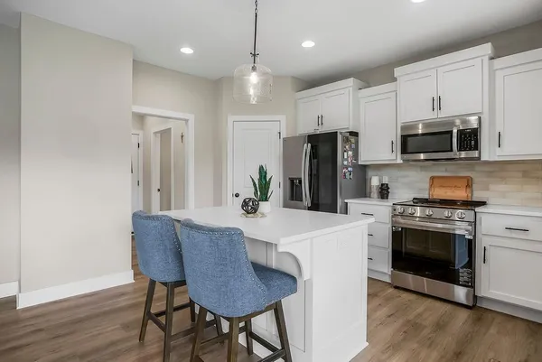 $459,000 | 1020 South 12th Terrace, Louisburg, KS 66053