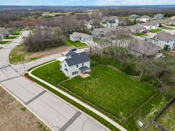 $459,000 | 1020 South 12th Terrace, Louisburg, KS 66053