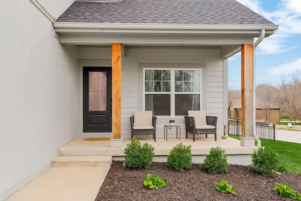 $459,000 | 1020 South 12th Terrace, Louisburg, KS 66053