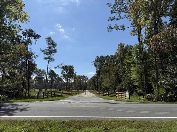 $537,975 | 6 Northwest 193rd Street, Reddick, FL 32686