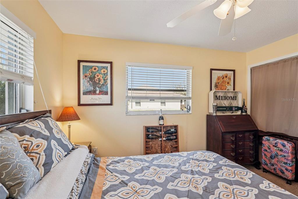 651 Porpoise Road Venice, FL 34293 - Photo 17 of 33