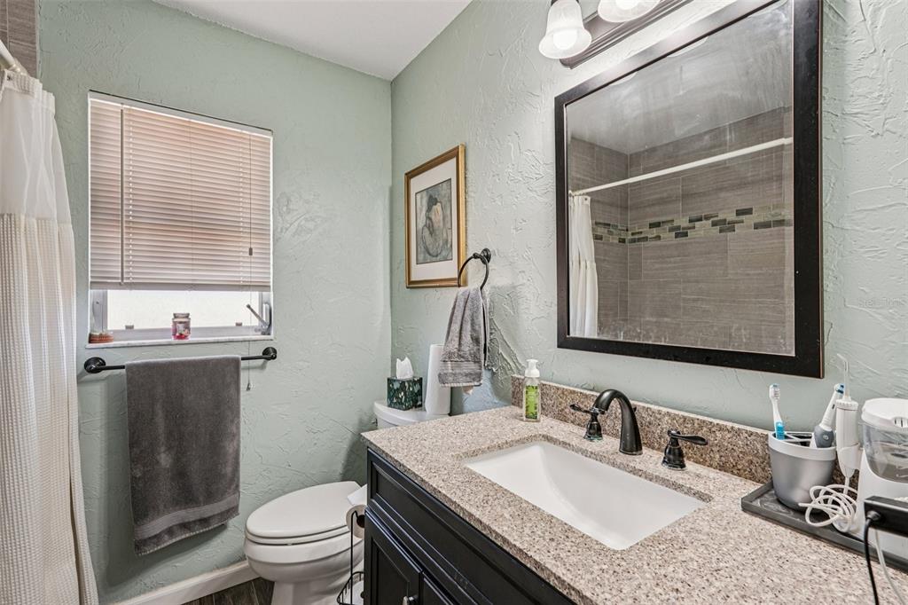 651 Porpoise Road Venice, FL 34293 - Photo 18 of 33