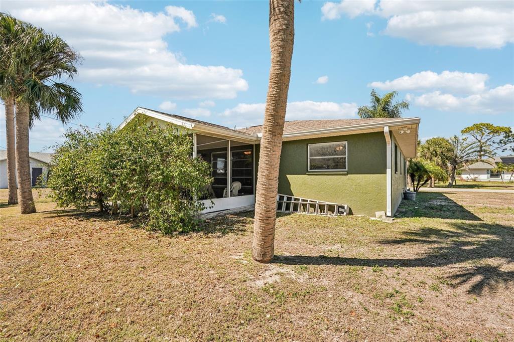 651 Porpoise Road Venice, FL 34293 - Photo 33 of 33