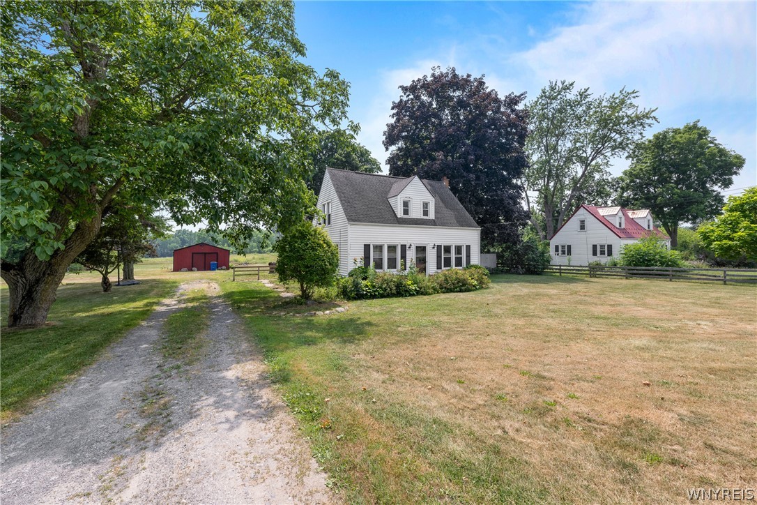 7804 Ridge Road Hartland, NY 14067 - Photo 3 of 45
