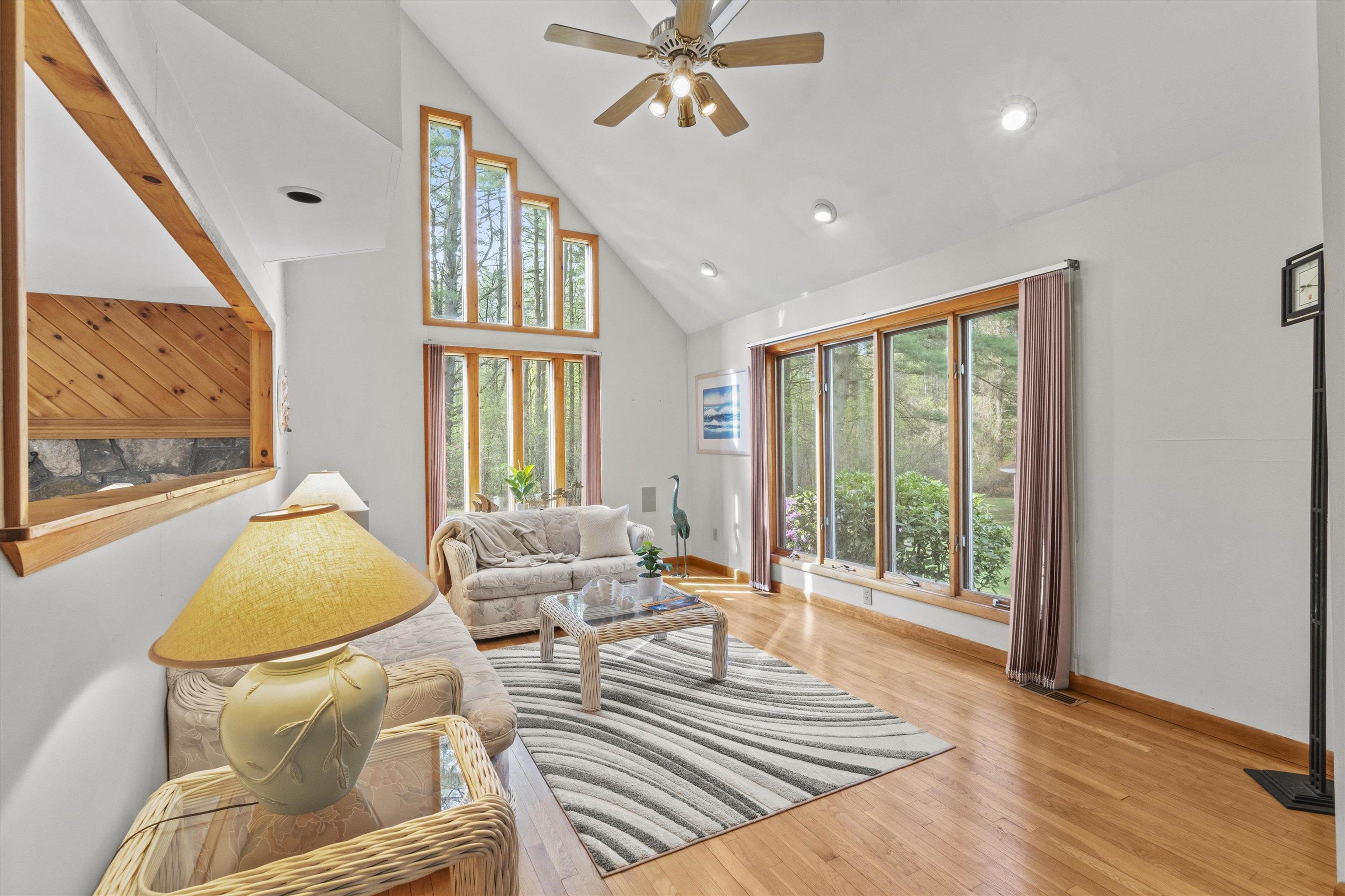 6 Hidden Ranch Drive Hooksett, NH 03106 - Photo 14 of 60