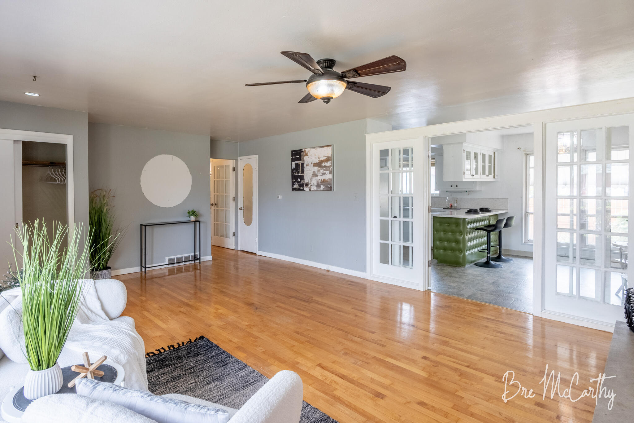 3155 Maple Grove Road Muskegon, MI 49441 - Photo 17 of 62 Living Room