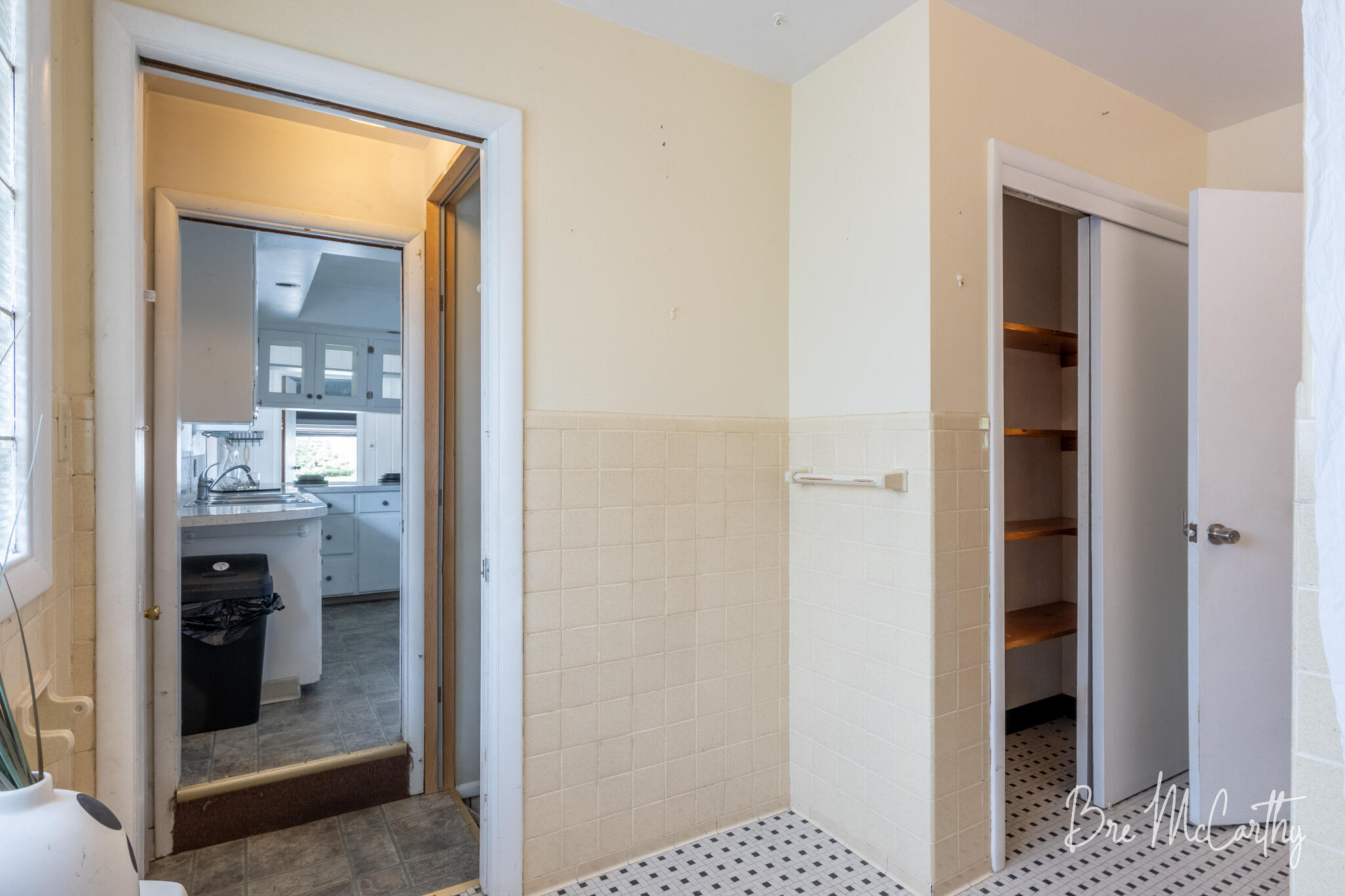3155 Maple Grove Road Muskegon, MI 49441 - Photo 29 of 62 Bathroom 1 of 2