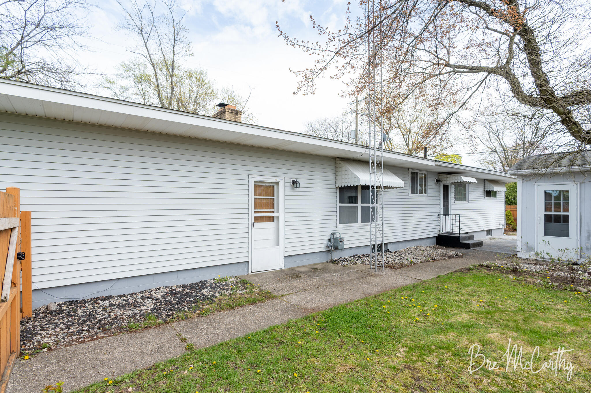 3155 Maple Grove Road Muskegon, MI 49441 - Photo 50 of 62 Exterior - Back