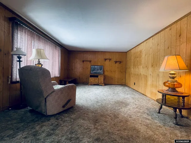 $249,000 | 708 Beech Avenue, Kemmerer, WY 83101