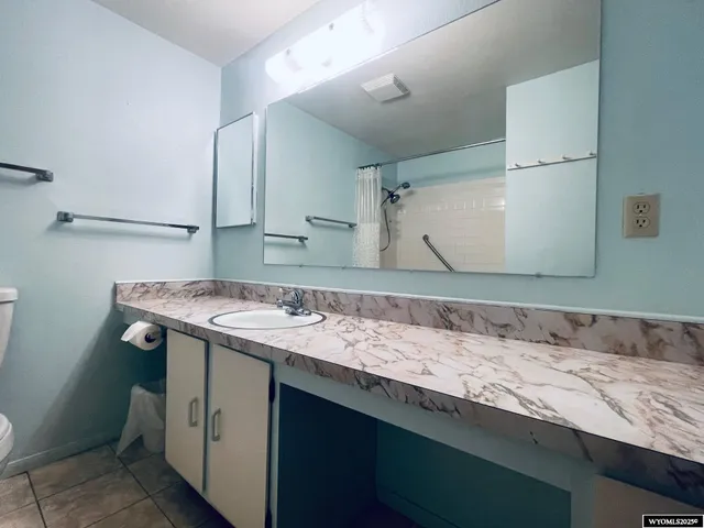 $249,000 | 708 Beech Avenue, Kemmerer, WY 83101