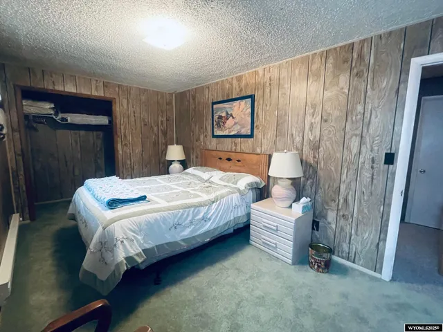 $249,000 | 708 Beech Avenue, Kemmerer, WY 83101