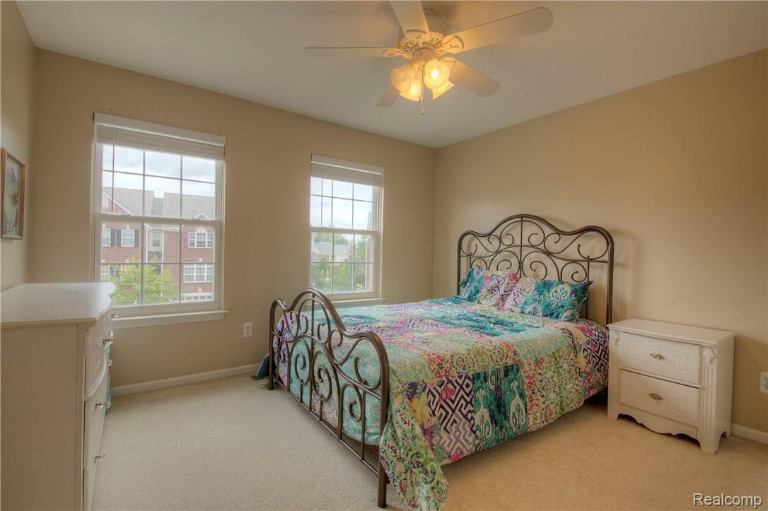 448 Cherry Orchard Road Canton, MI 48188 - Photo 24 of 34 25 Bed2.jpg