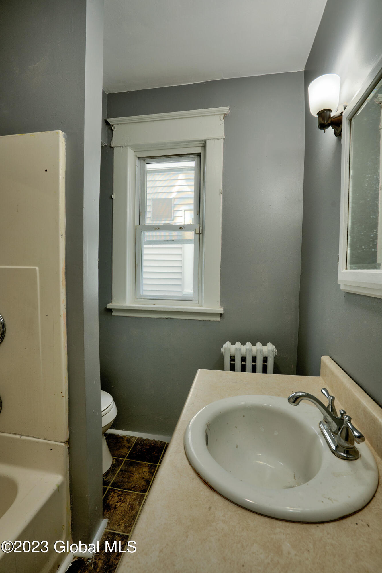 27 Hawk Street Schenectady, NY 12307 - Photo 15 of 34 DSC05083_4_5HDR