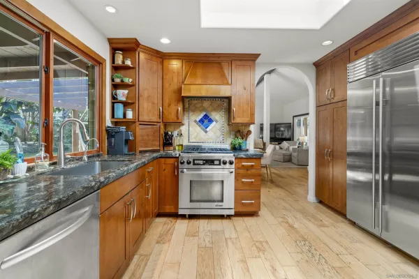 $2,879,900 | 489 La Costa Avenue, Encinitas, CA 92024