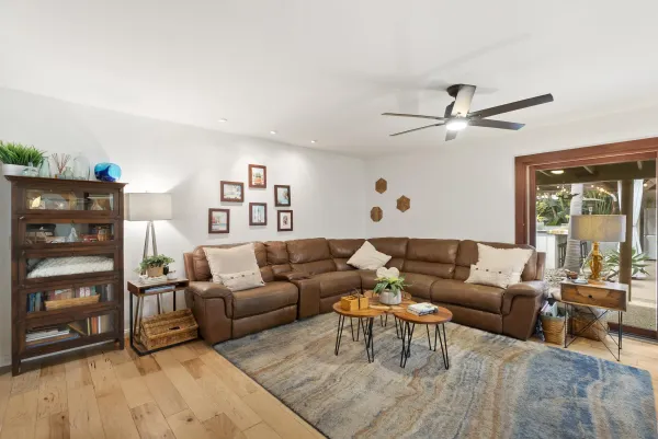 $2,879,900 | 489 La Costa Avenue, Encinitas, CA 92024