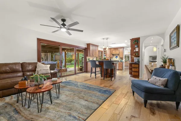 $2,879,900 | 489 La Costa Avenue, Encinitas, CA 92024