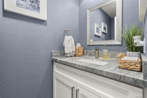 $2,879,900 | 489 La Costa Avenue, Encinitas, CA 92024