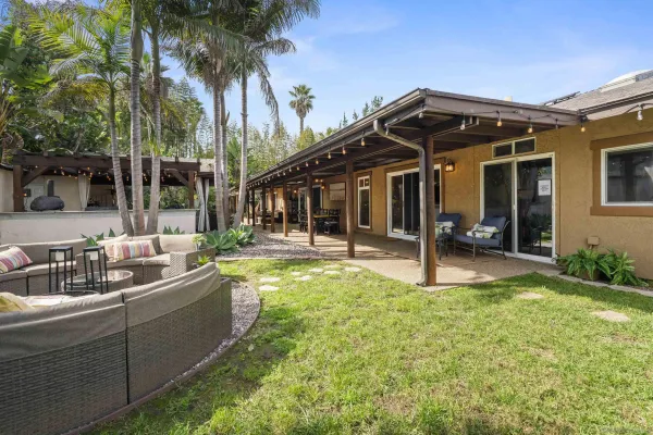 $2,879,900 | 489 La Costa Avenue, Encinitas, CA 92024