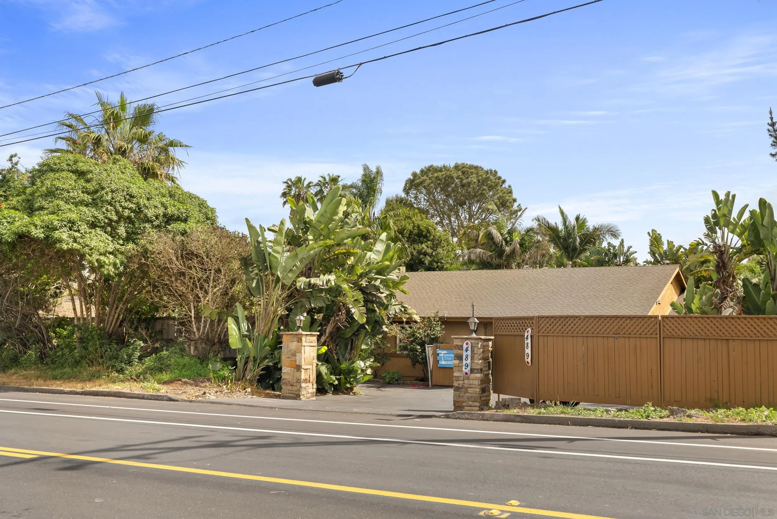 489 La Costa Avenue Encinitas, CA 92024 - Photo 45 of 45 a view of a street