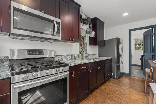 $2,879,900 | 489 La Costa Avenue, Encinitas, CA 92024