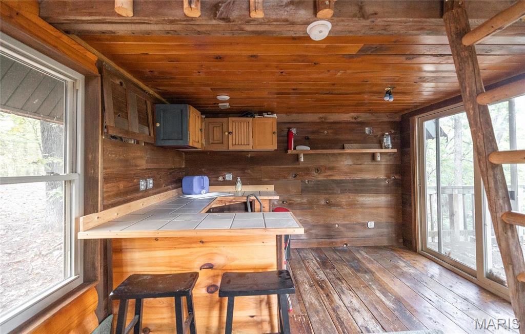 10005 Fulton Road Bourbon, MO 65441 - Photo 13 of 35