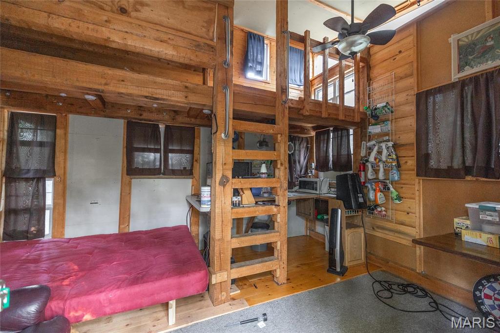 10005 Fulton Road Bourbon, MO 65441 - Photo 14 of 35