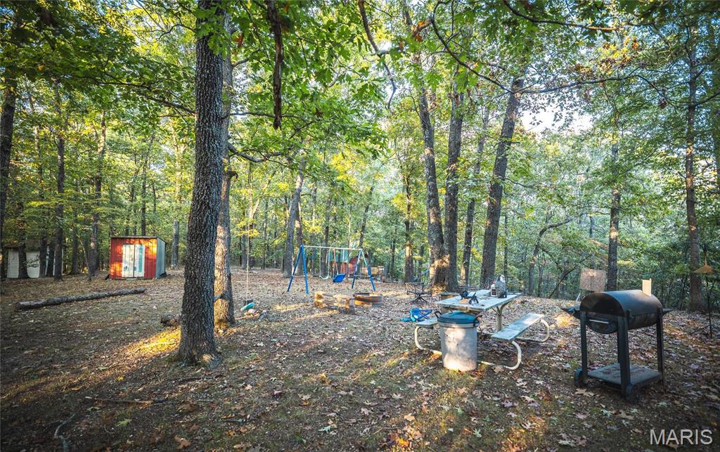 10005 Fulton Road Bourbon, MO 65441 - Photo 18 of 35