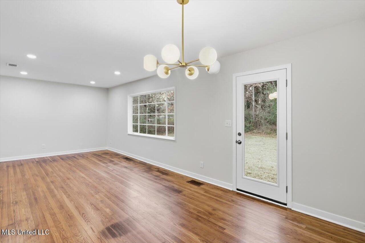 107 Murial Street Clinton, MS 39056 - Photo 11 of 25 13-107 Murial St _ Home Tours MS