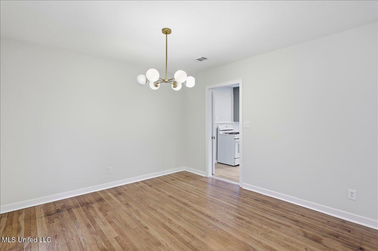 107 Murial Street Clinton, MS 39056 - Photo 12 of 25 14-107 Murial St _ Home Tours MS