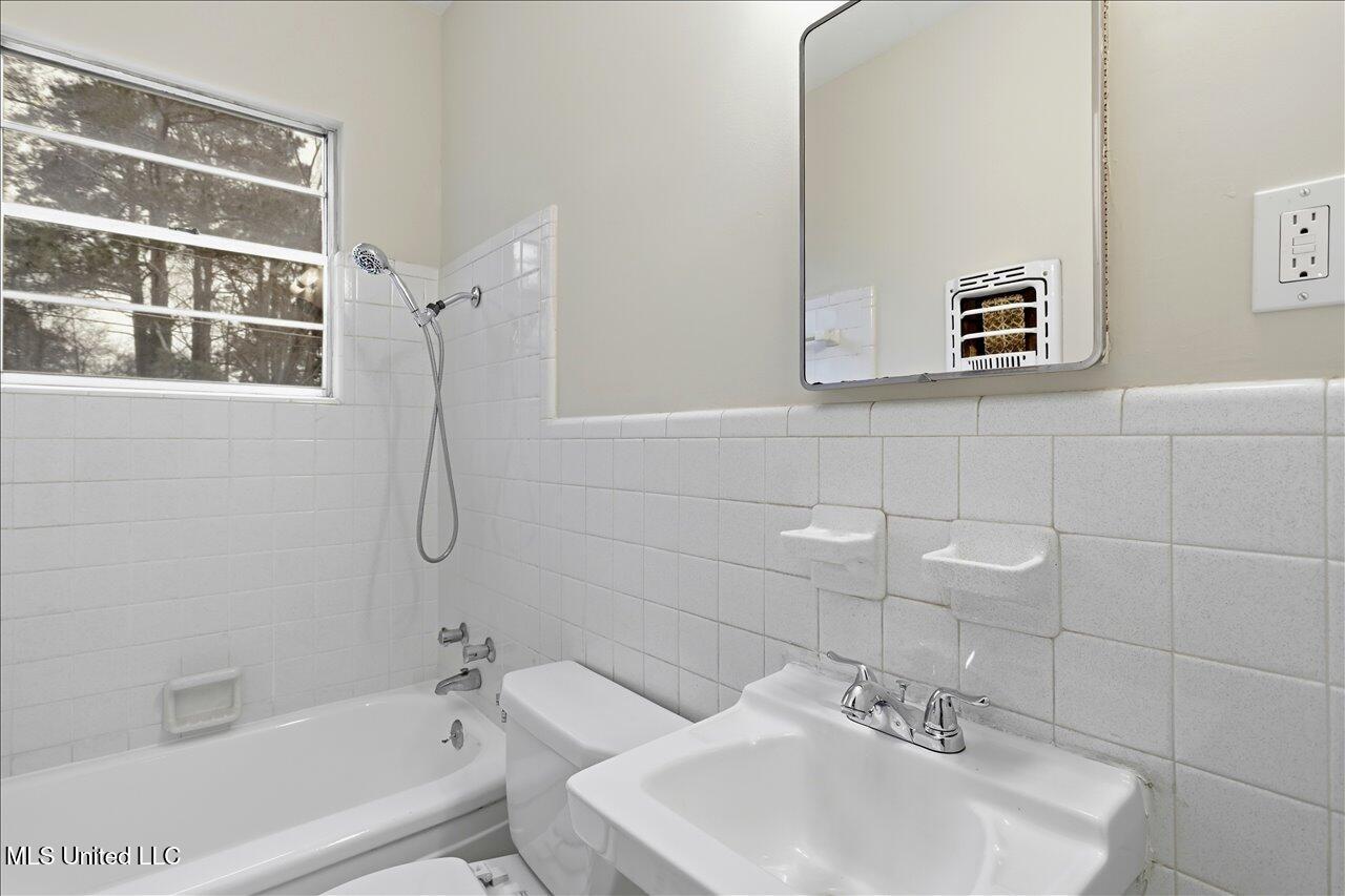 107 Murial Street Clinton, MS 39056 - Photo 18 of 25 20-107 Murial St _ Home Tours MS