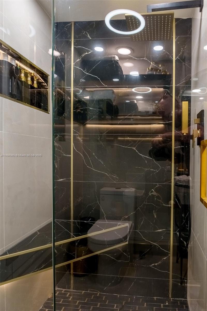 4000 Towerside Terrace, Unit 410 Miami, FL 33138 - Photo 18 of 74