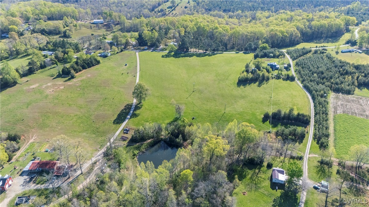 5290 Crumptown Road Farmville, VA 23901 - Photo 42 of 43 a view of a garden
