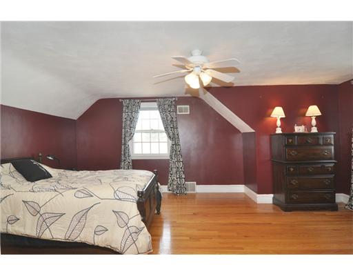 197 Aqueduct Road Cranston, RI 02910 - Photo 11 of 20 Master Bedroom.