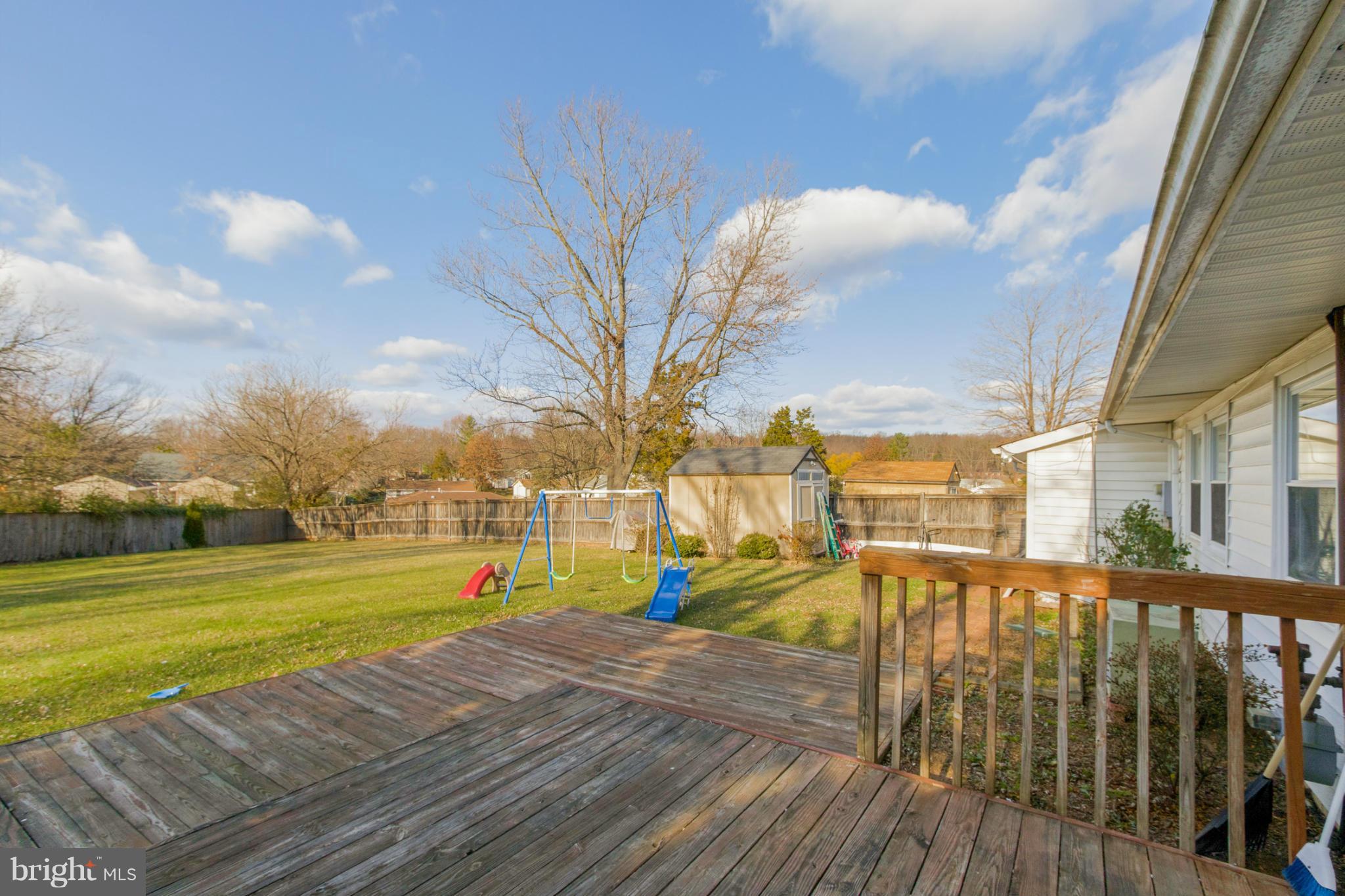 111 North Sycamore Road Sterling, VA 20164 - Photo 19 of 25 Exterior (Rear)