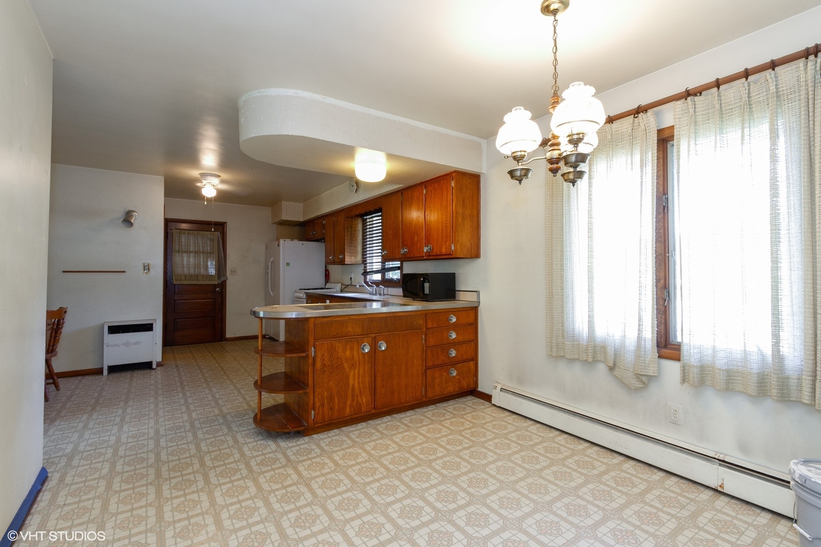 264 East 3rd Street Herscher, IL 60941 - Photo 4 of 10