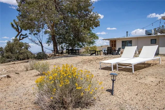 $500,000 | 7716 Sunset Road, Joshua Tree, CA 92252