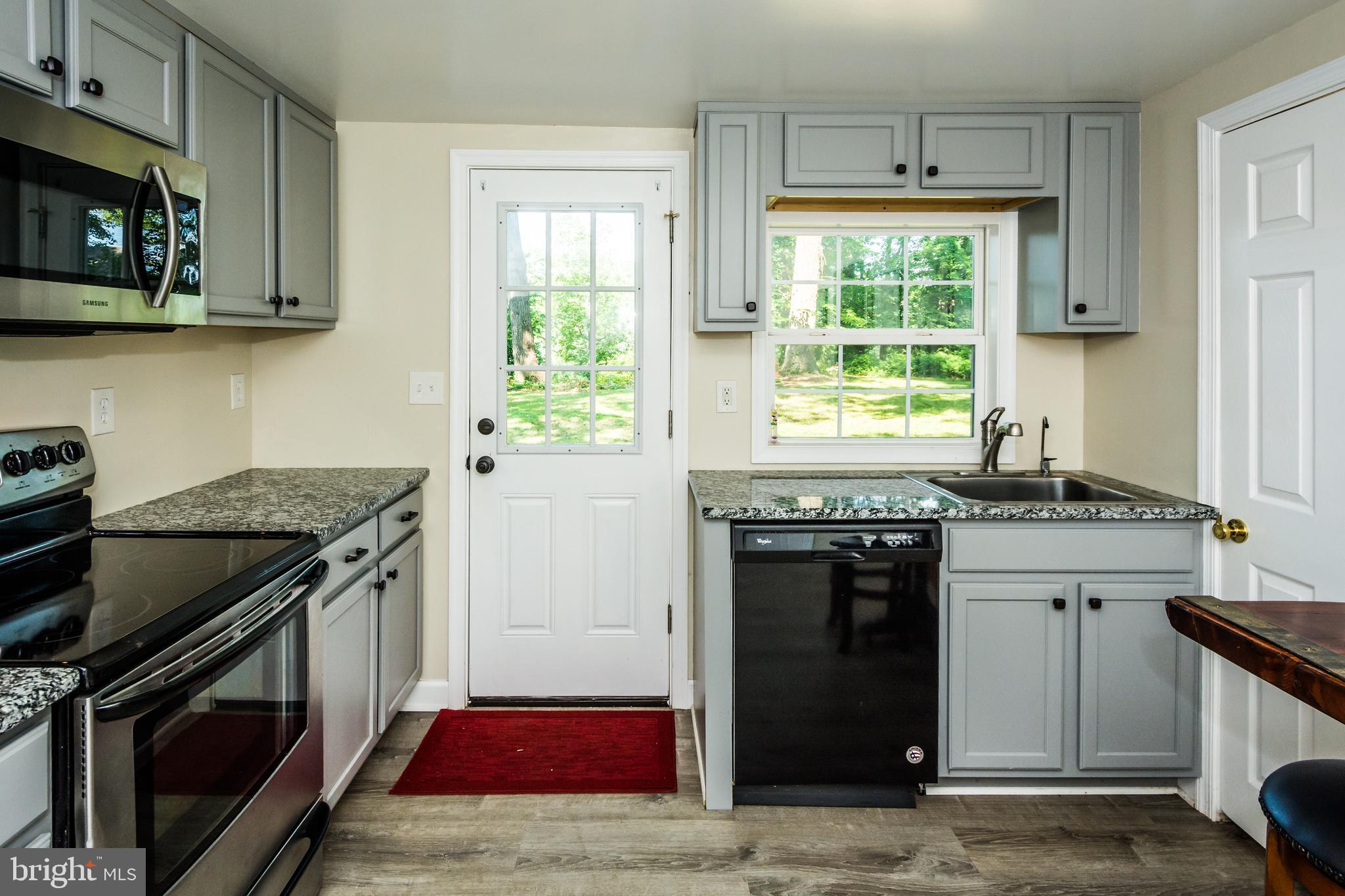 2712 Riverview Drive Riva, MD 21140 - Photo 14 of 34 Kitchen.