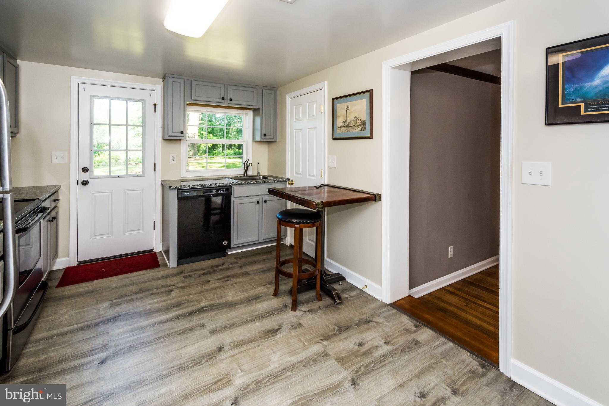 2712 Riverview Drive Riva, MD 21140 - Photo 15 of 34 Kitchen.