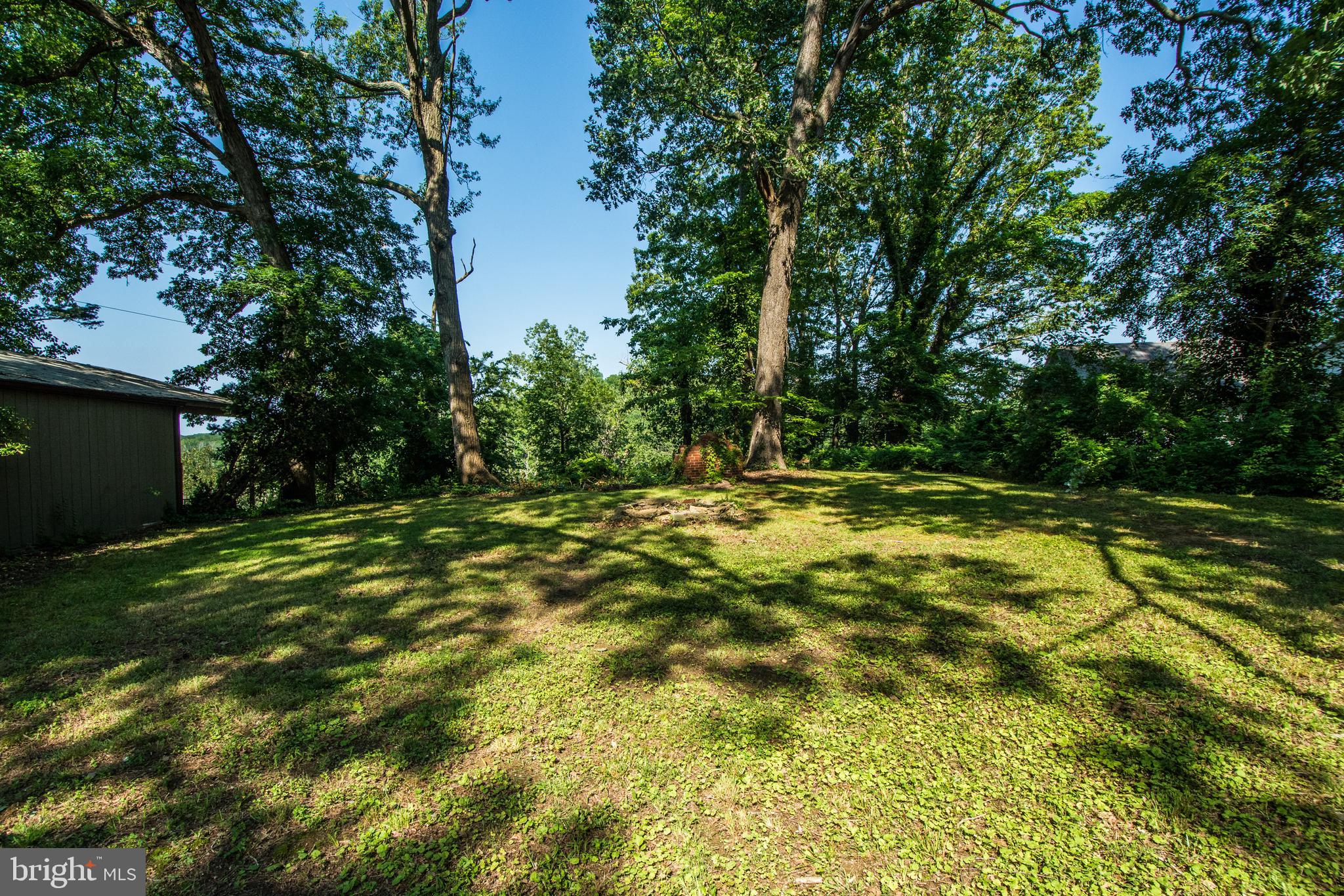2712 Riverview Drive Riva, MD 21140 - Photo 28 of 34 Back yard view 2