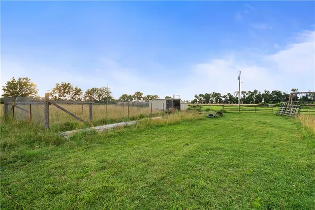 $372,000 | 1015 Ottawa Road, Bartlett, KS 67332