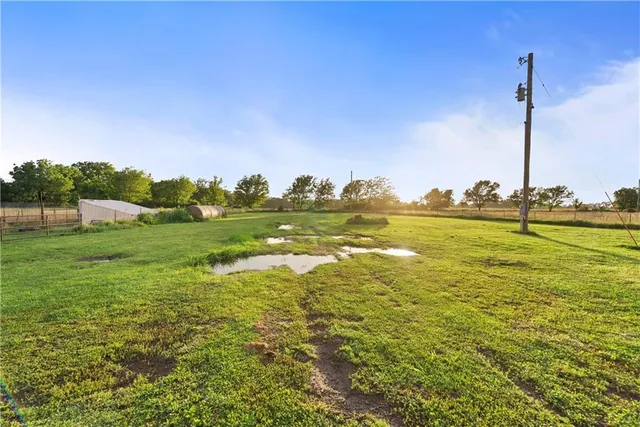 $372,000 | 1015 Ottawa Road, Bartlett, KS 67332