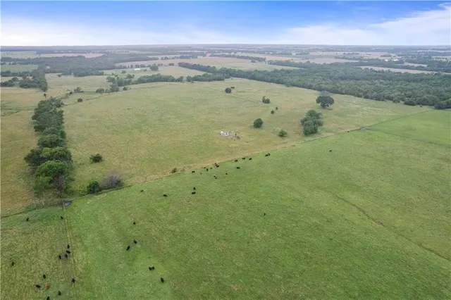 $372,000 | 1015 Ottawa Road, Bartlett, KS 67332