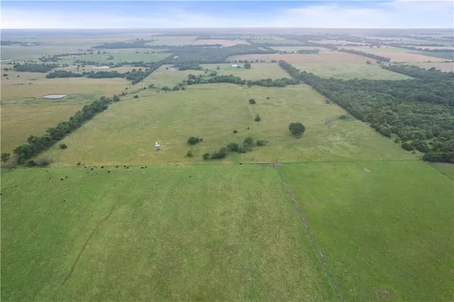 $372,000 | 1015 Ottawa Road, Bartlett, KS 67332