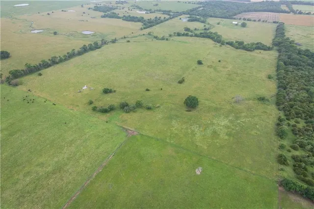 $372,000 | 1015 Ottawa Road, Bartlett, KS 67332