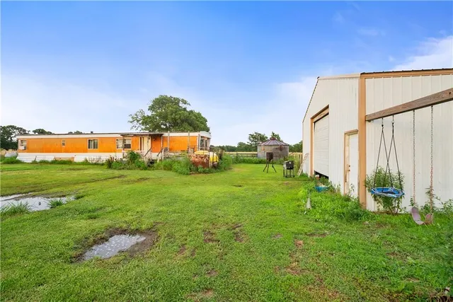 $372,000 | 1015 Ottawa Road, Bartlett, KS 67332