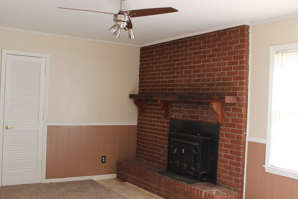 404 Firetower Road La Grange, NC 28551 - Photo 2 of 6 Gallery Image 2