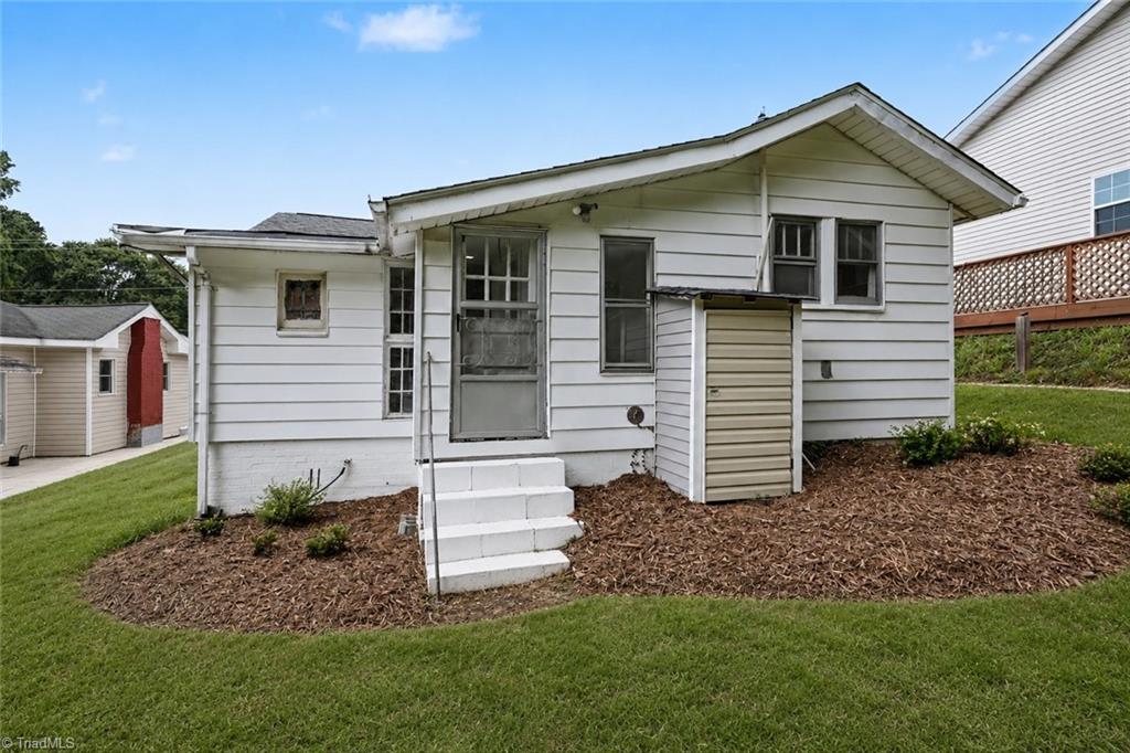 1306 Forrest Street High Point, NC 27262 - Photo 24 of 27