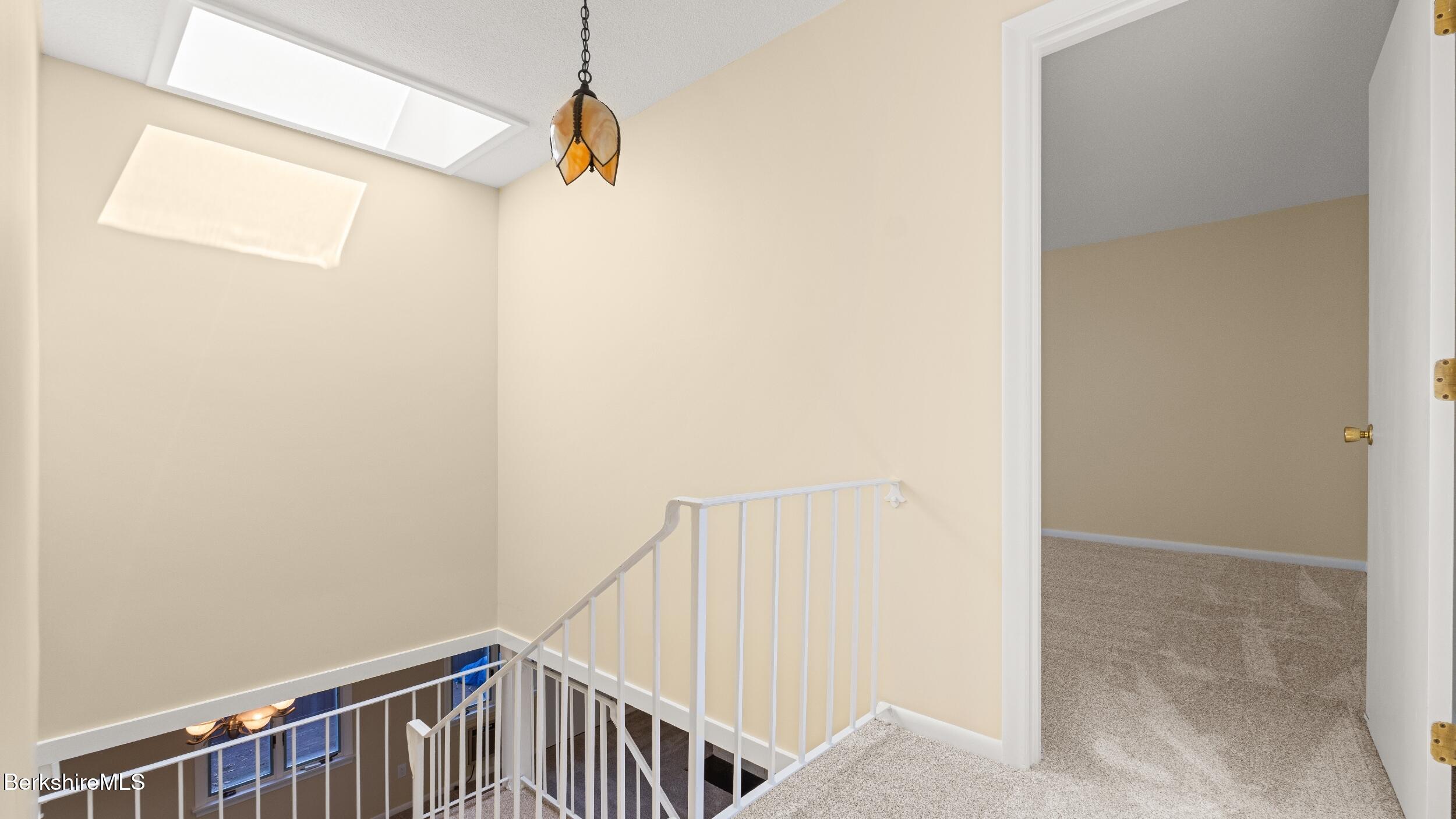 1 Colt Road, Unit 7 Pittsfield, MA 01201 - Photo 11 of 23 Landing