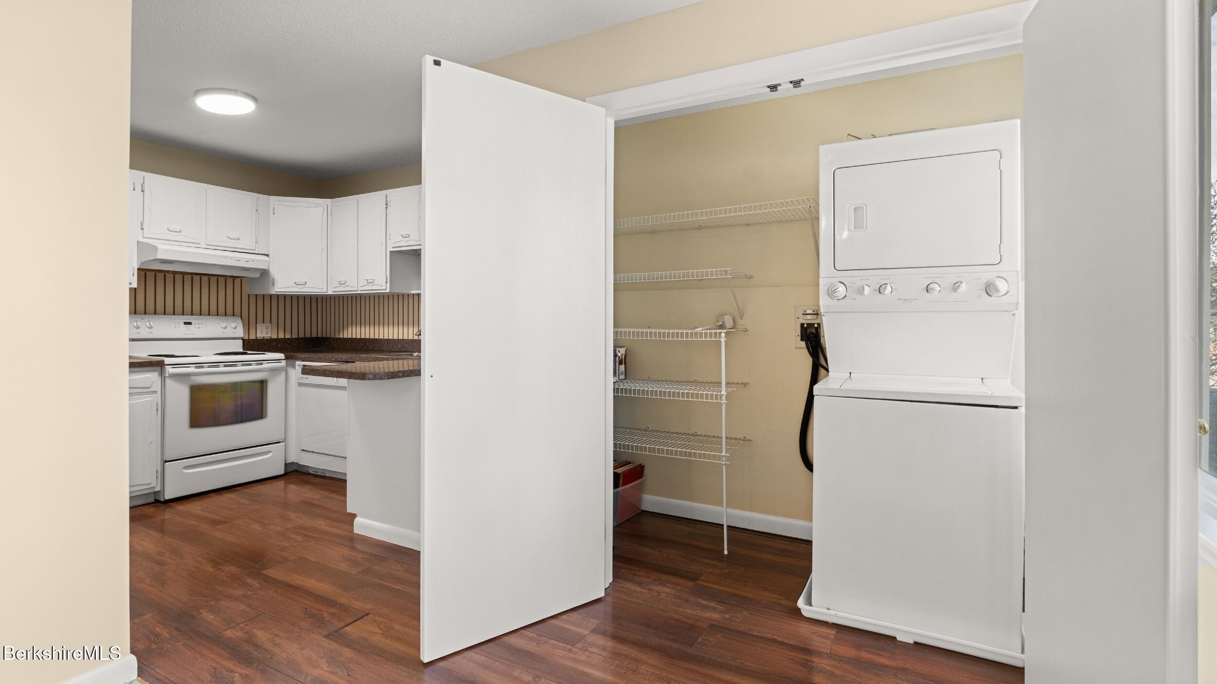 1 Colt Road, Unit 7 Pittsfield, MA 01201 - Photo 19 of 23 Laundry